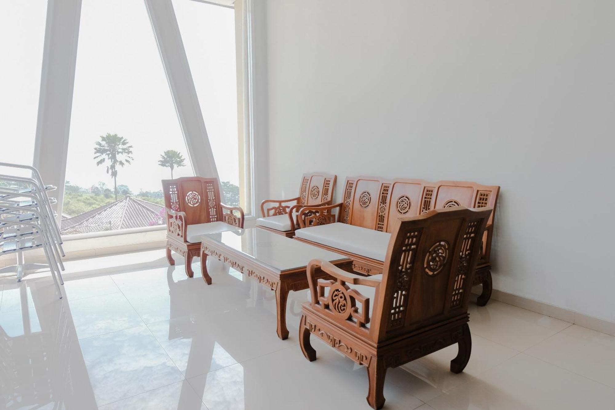 Oyo 1194 Villa Bukit Panderman Residence Batu  Eksteriør bilde