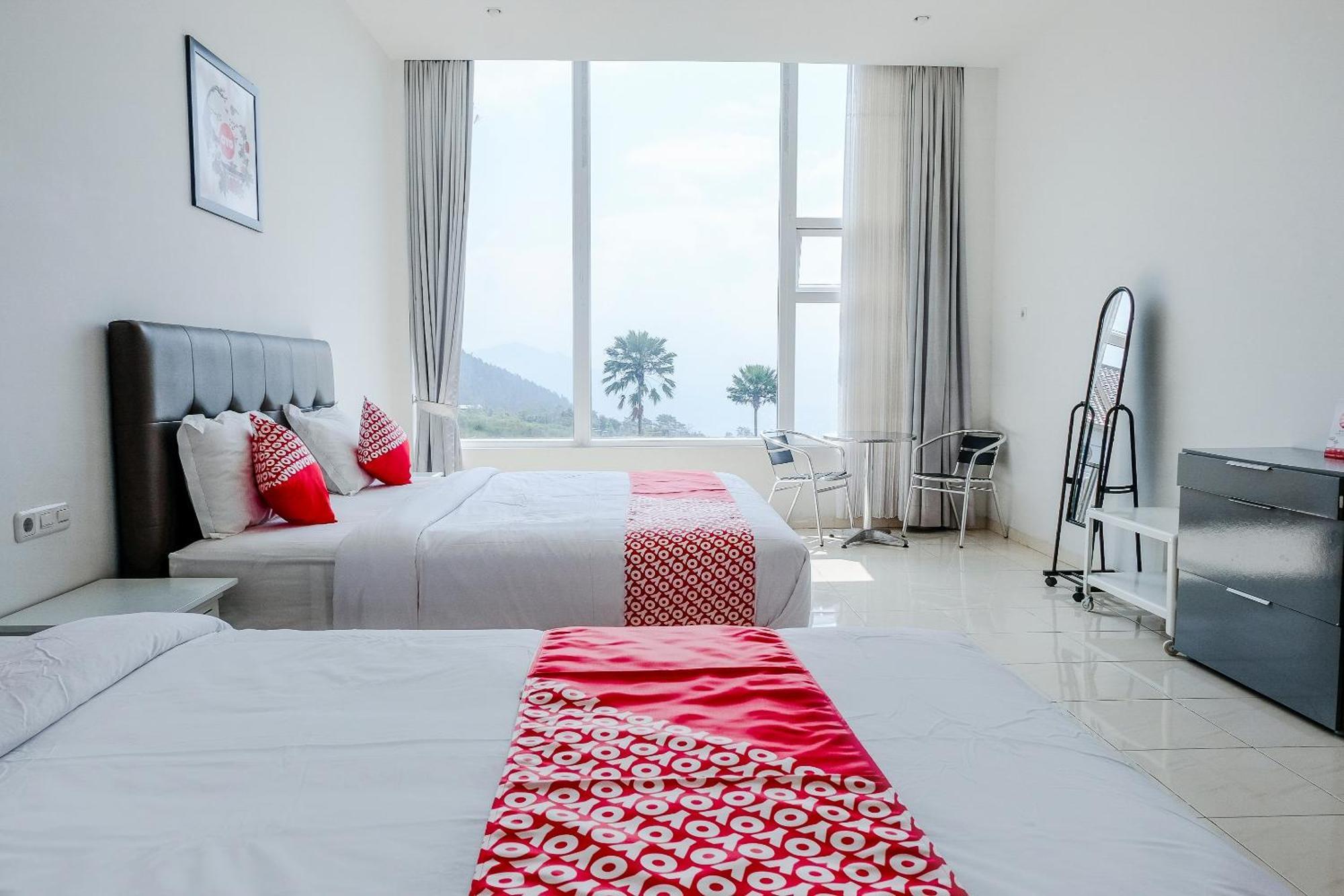 Oyo 1194 Villa Bukit Panderman Residence Batu  Eksteriør bilde