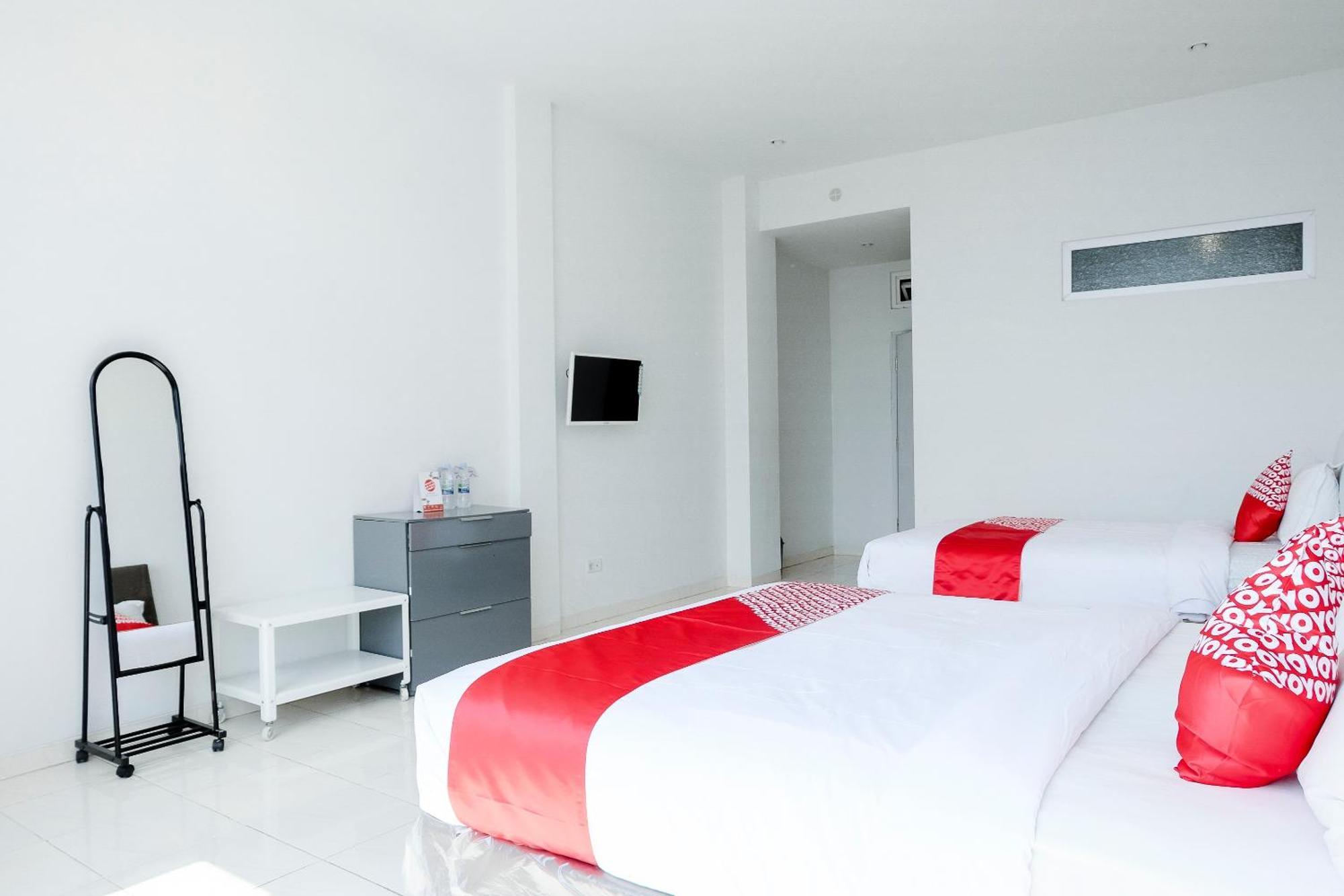 Oyo 1194 Villa Bukit Panderman Residence Batu  Eksteriør bilde