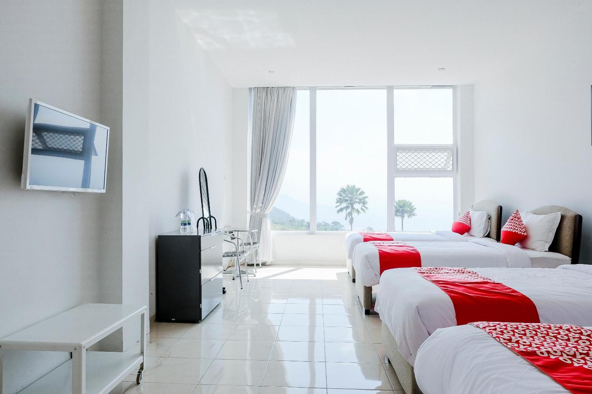 Oyo 1194 Villa Bukit Panderman Residence Batu  Eksteriør bilde