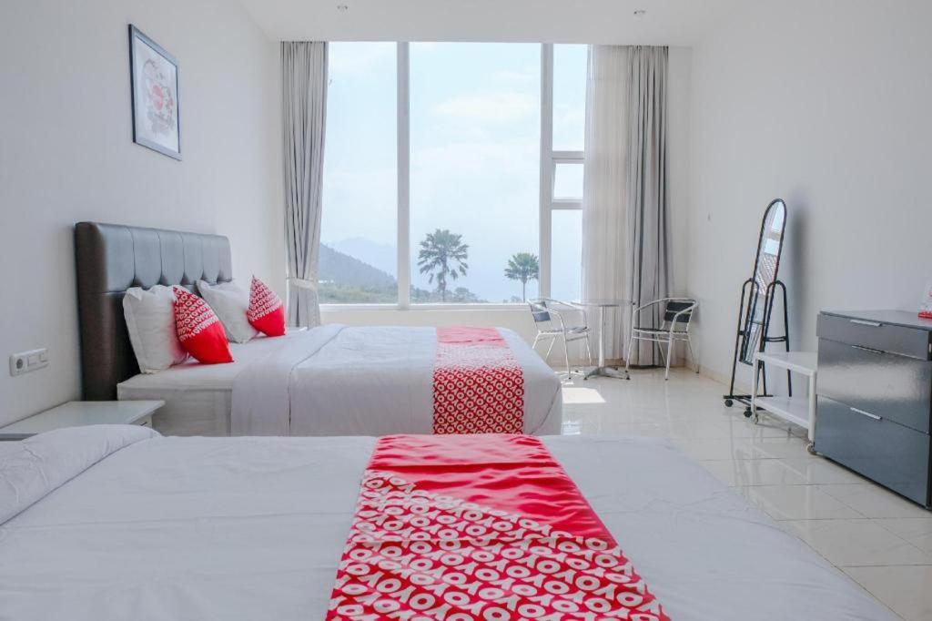 Oyo 1194 Villa Bukit Panderman Residence Batu  Eksteriør bilde